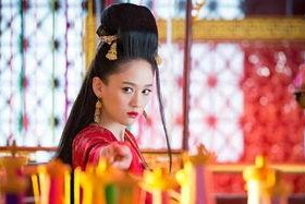 娱乐圈莲花教主是哪位,揭秘神秘明星背后的传奇人生